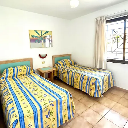 1 Bed Castle Harbour Apt With Pool View C120 Los Cristianos (Tenerife)