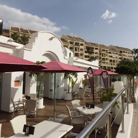 Apartament 1 Bed Castle Harbour Apt With Pool View C120