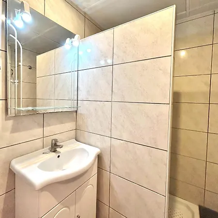 Apartment 1 Bed Castle Harbour Apt With Pool View C120 *